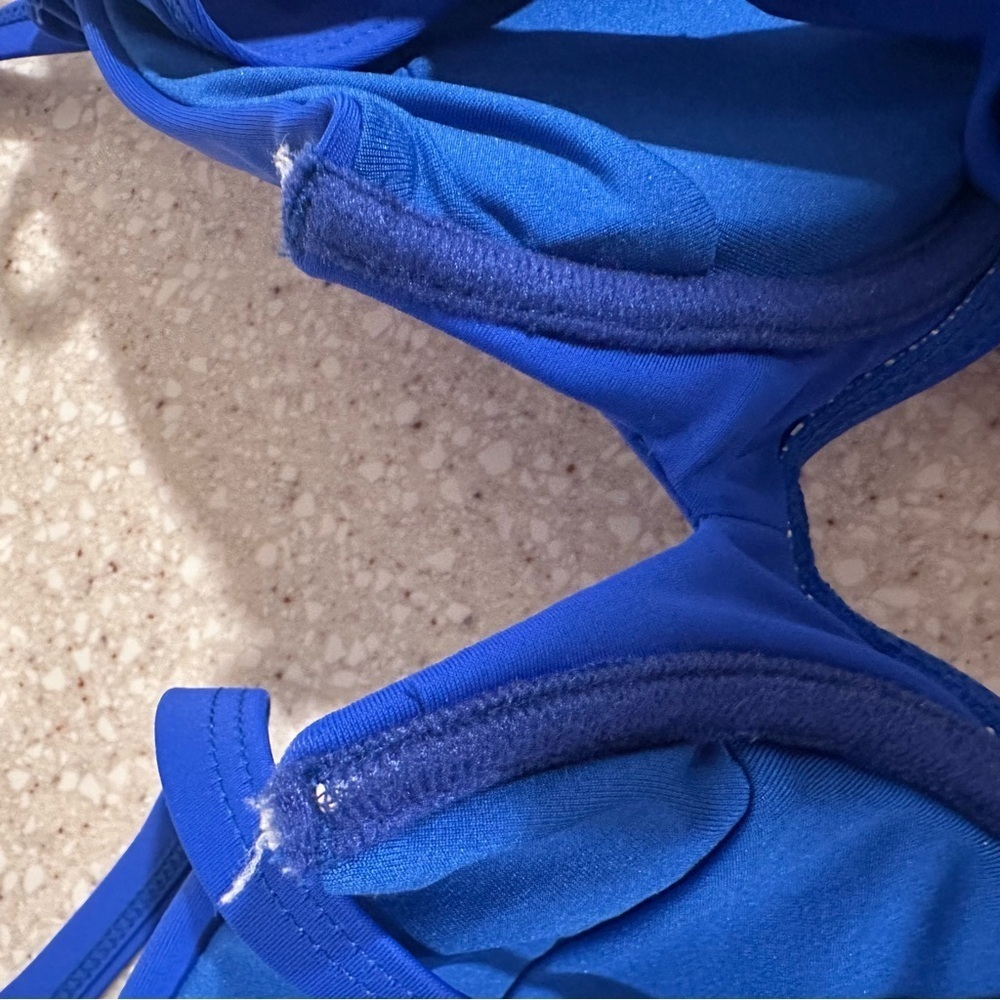 H2OH Swim Bikini “Posh” Top Electric Blue, Padded, Tie Back Adj. Straps XL - Picture 10 of 15